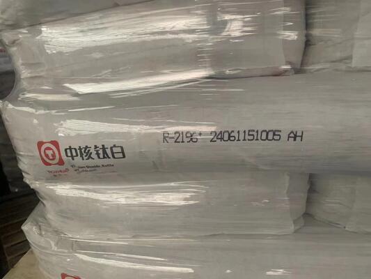 Mükemmel Dağınıklık R-213 Titanyum Dioksit Pigmanı Yüksek Beyazlık ve Masterbatch için Mavi Alt Tonlu