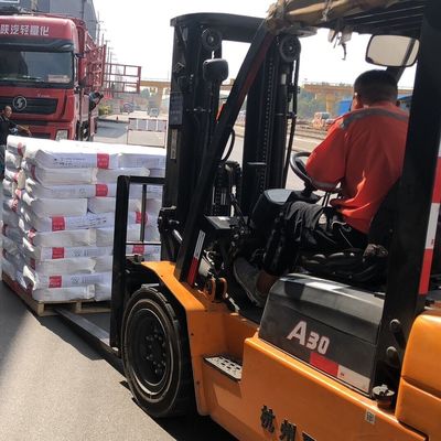 Köpük E-PVC Macun PVC Reçine Süspansiyon Sınıfı K Değeri 67 Orta Viskozite PB1156